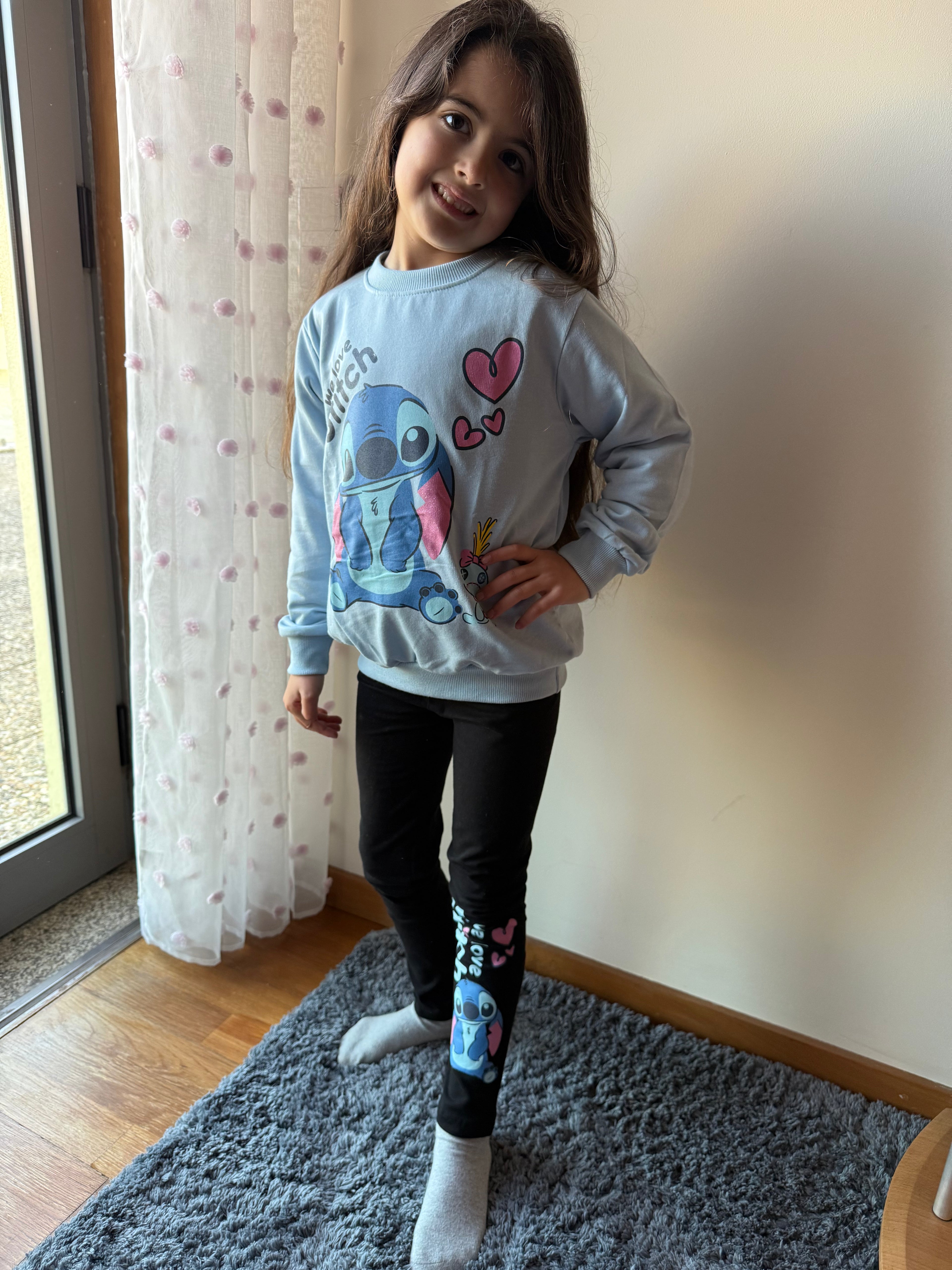 Conjunto Stitch Azul Claro – Camisola + Leggings