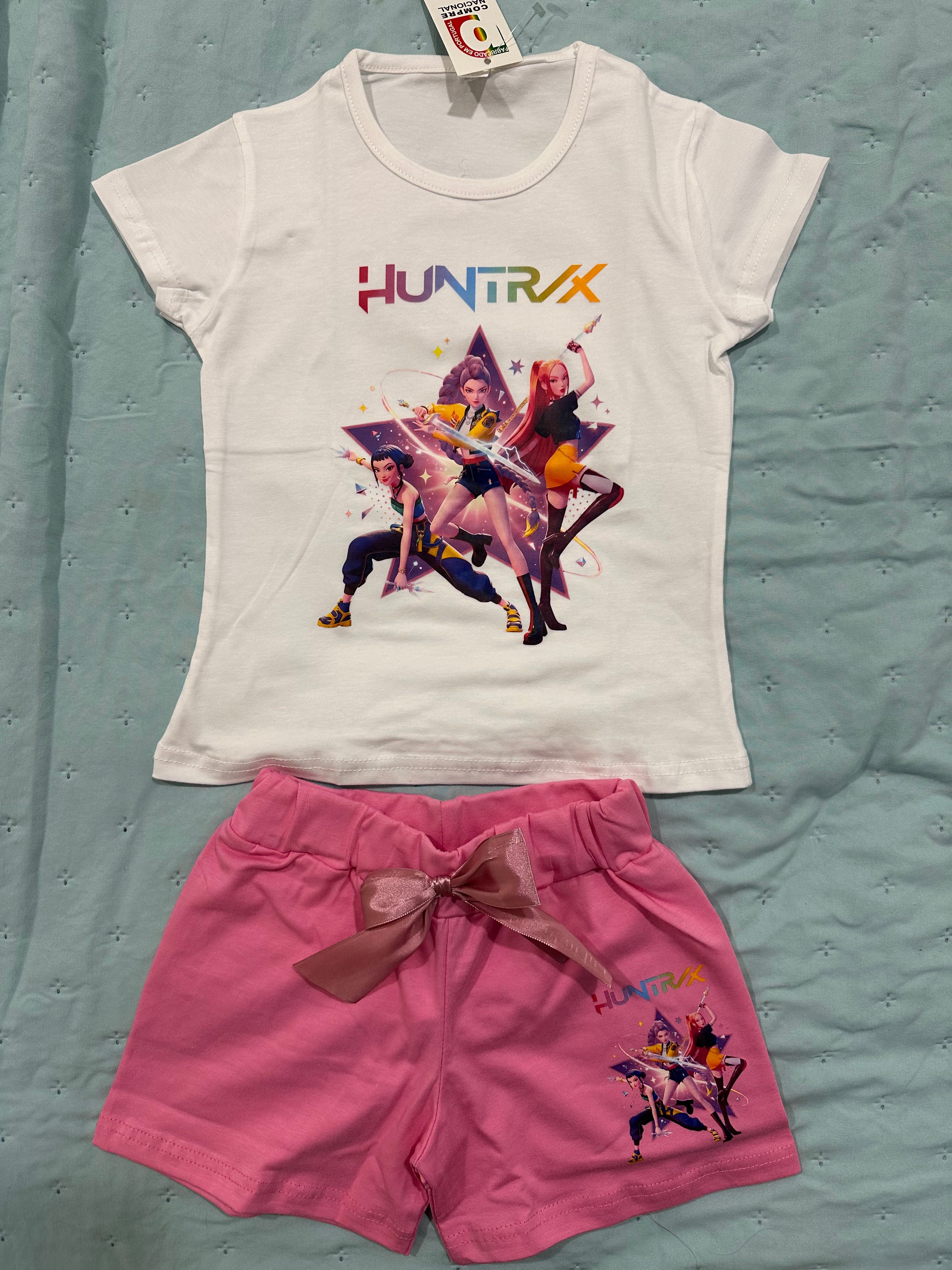 Conjunto K-POP T-Shirt + Calções com laço (3 cores)