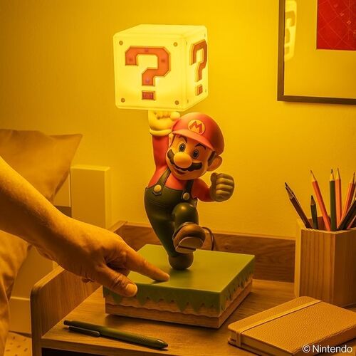 Cadeeiro Diorama Super Mario Bros