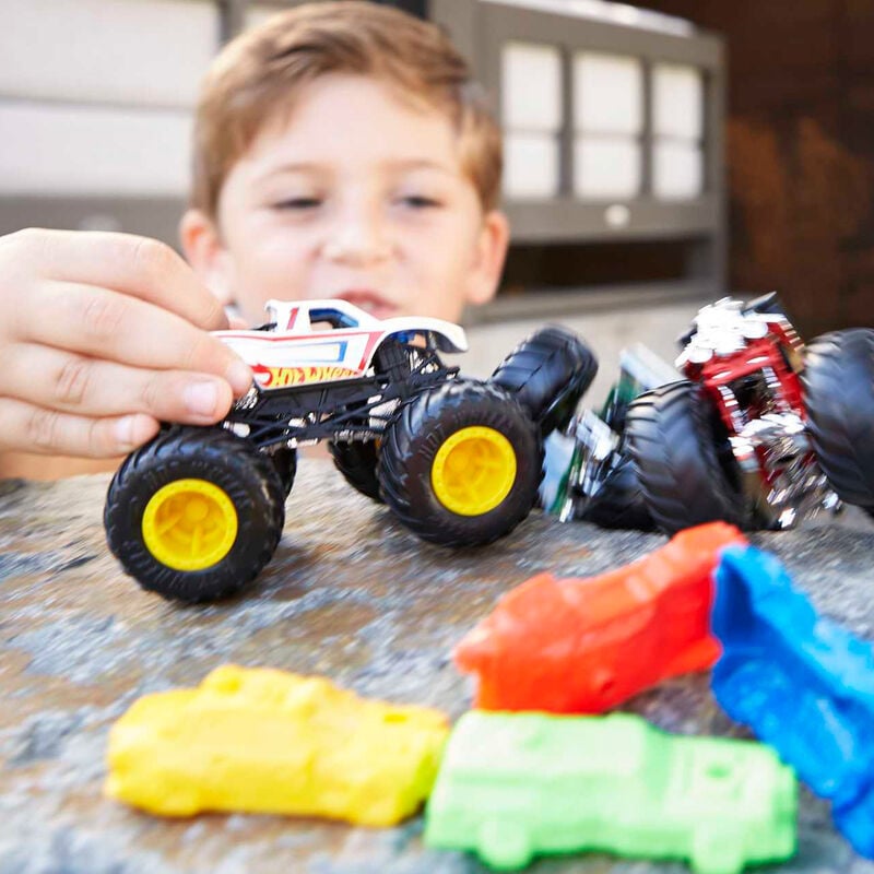 Carro Monster Trucks Hot Wheels Sortido