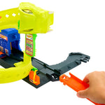Pista City Ataque Espiral da Serpente Hot Wheels