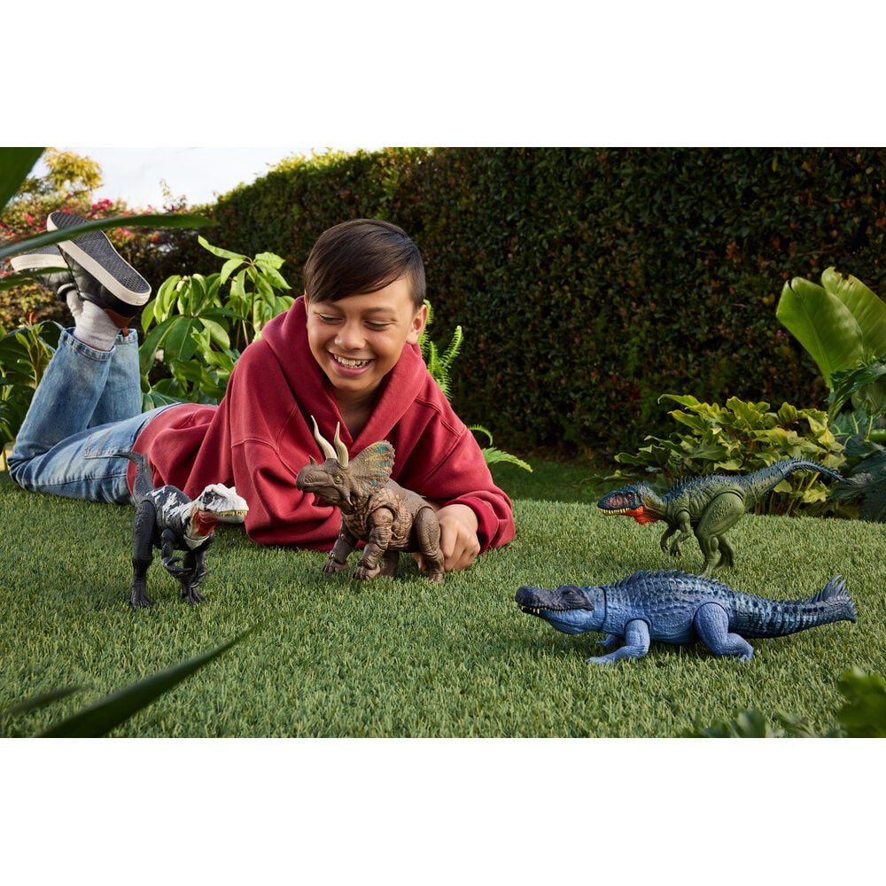 Dinossauro Gigantic Trackers Jurassic World Sortido