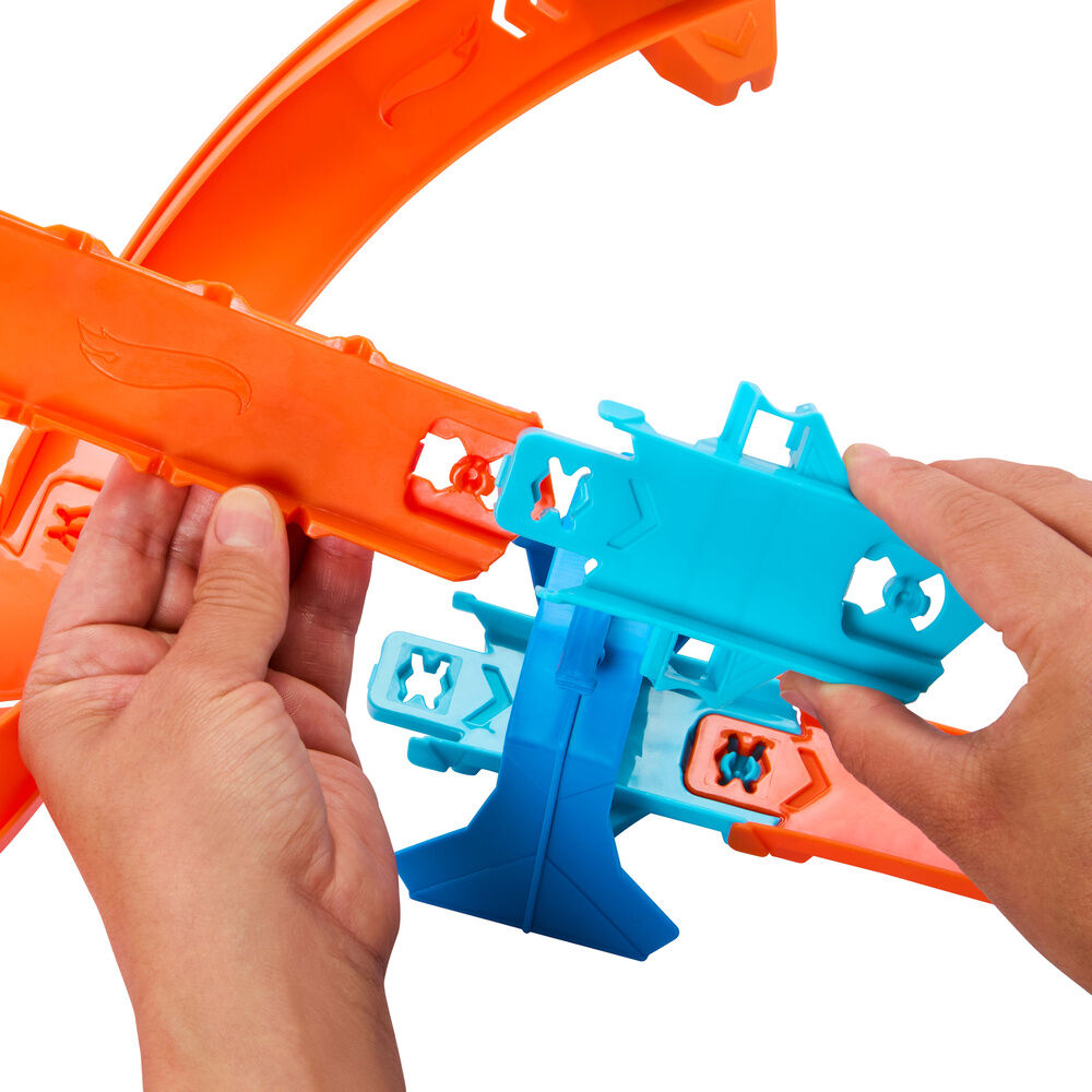 Pista de Corridas Super Salto Hot Wheels