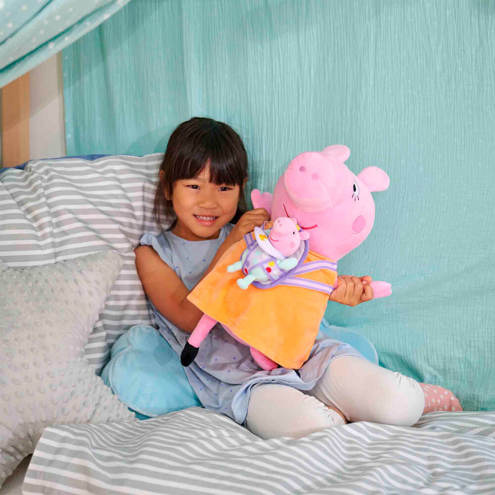 Peluche da Mamã Pig com Evie da Peppa Pig, 33 cm