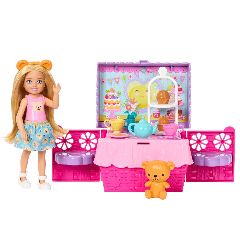 Boneca Picnic Club Chelsea Barbie