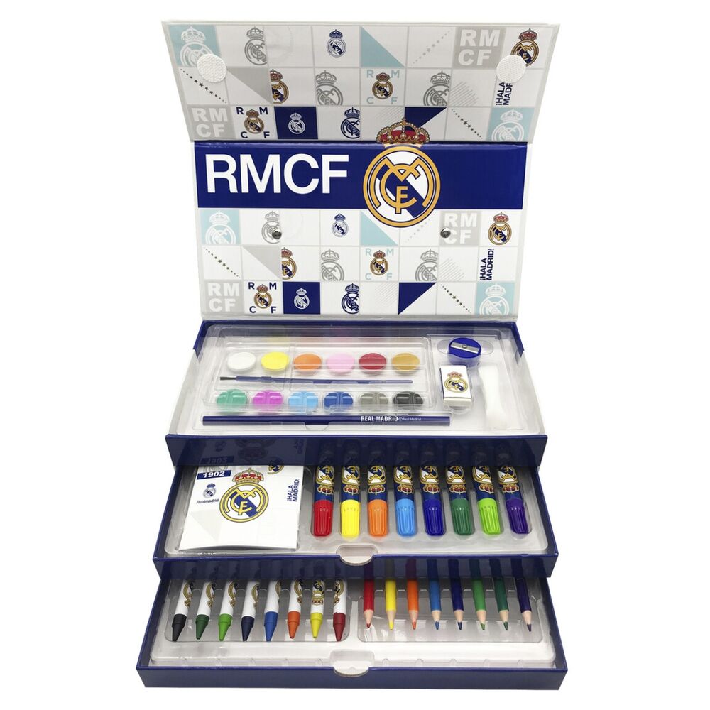 Mala com atividades do Real Madrid