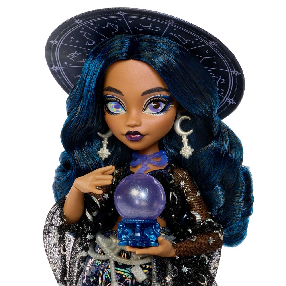 Boneca Claire Clairvoyant Moonspell Magic Monster High