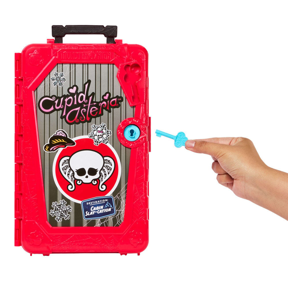 Boneca Cupid Asteria e Armário Skulltimate Secrets Monster High